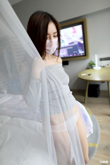 凤姐回应被偷拍